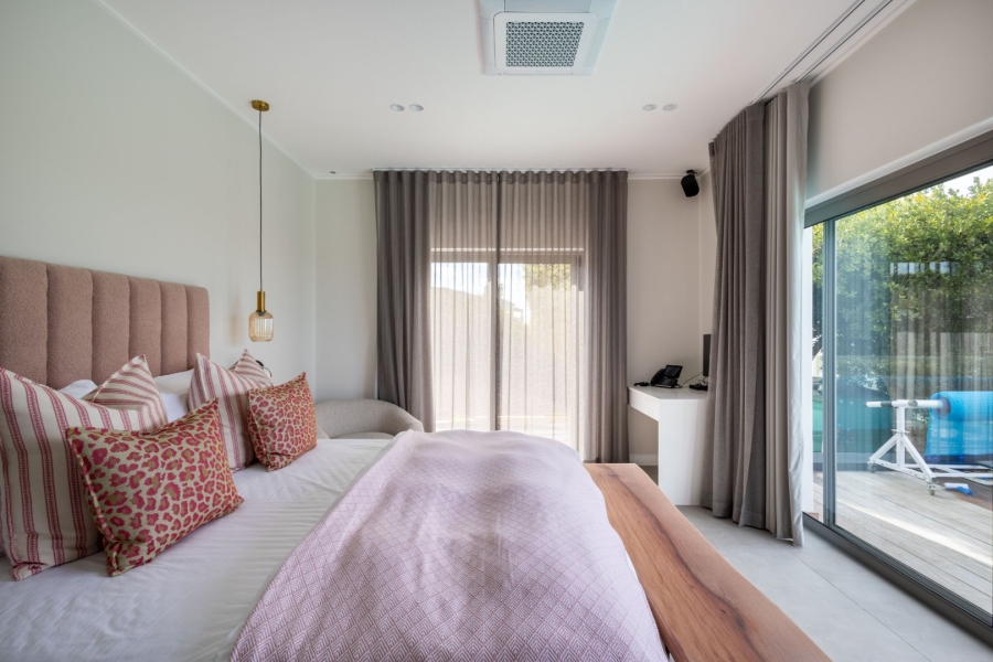 6 Bedroom Property for Sale in Cutty Sark Western Cape